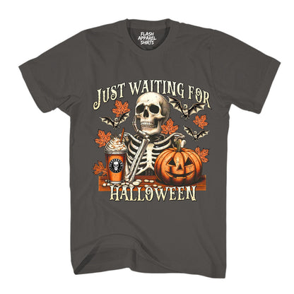 Halloween Just Waiting for Halloween Shirt Vintage Retro Skeleton Pumpkin Spooky Scary Funny Tee Costume T-Shirt Novelty Gift T Shirt White Font